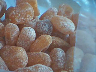 Sugar-coated kumquats